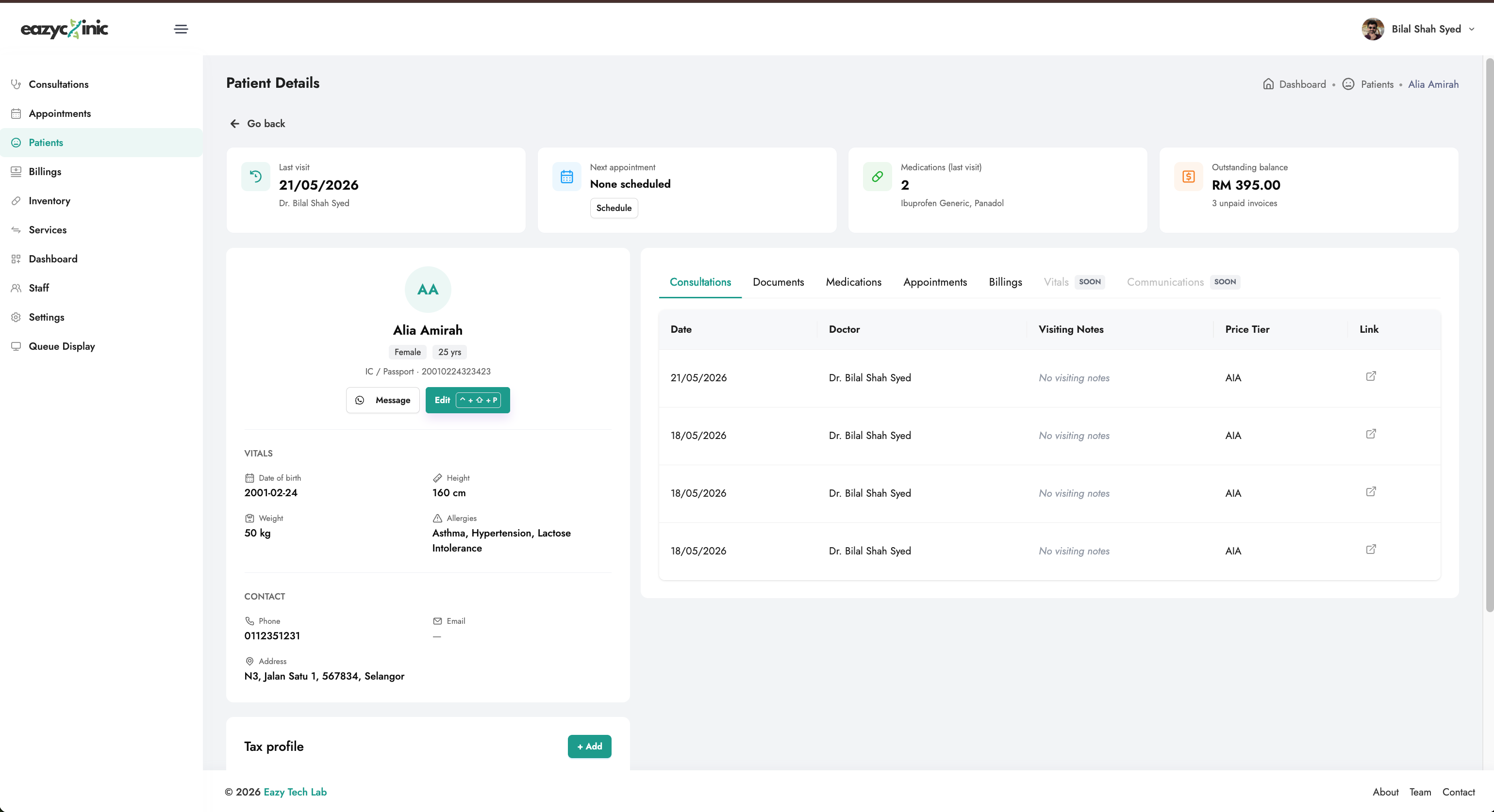 Patient profile with history tabs